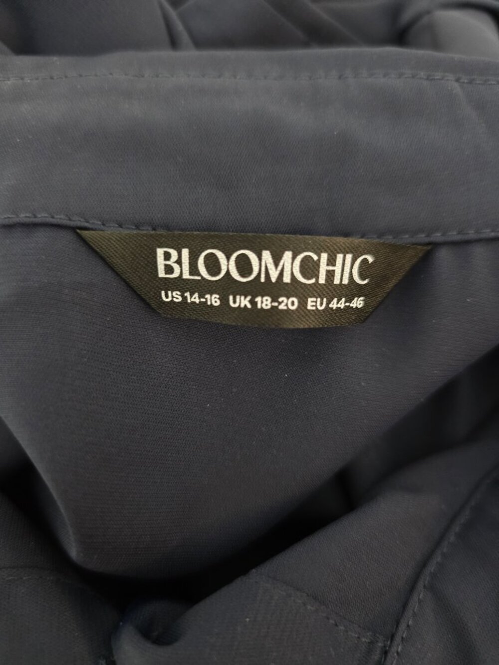 Bloomchic Dress Size 14/16 Navy Blue Fabric Belt Elasticized Waist Midi Pockets - Picture 8 of 10